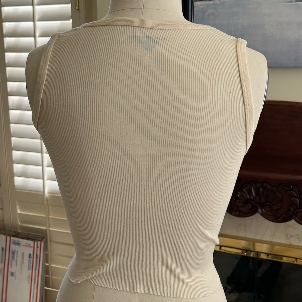 Brandy Melville Cream Ribbed Tank Top - Picture 3 of 4